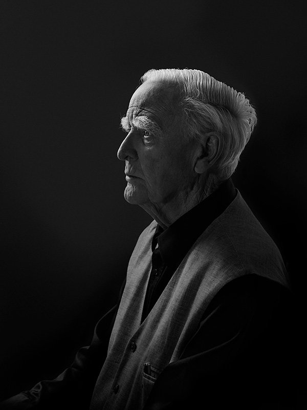 John Le Carré side on profile image